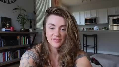 Amara Jezebel online show from November 2025 05:35:01 PM