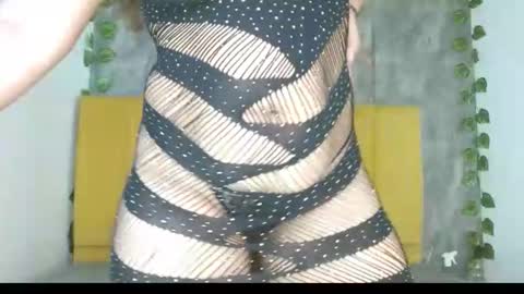 Snapshot of amaraleoncm chatting on November 2025 04:26:02 AM amaraleoncm online show from November 2025 04:26:02 AM