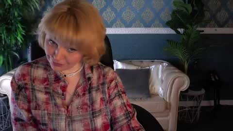 Sofia online show from April 2026 06:50:01 PM