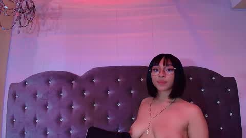 Amarantha  online show from April 2026 07:07:02 PM