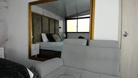 Emily online show from January 2025 12:23:01 PM