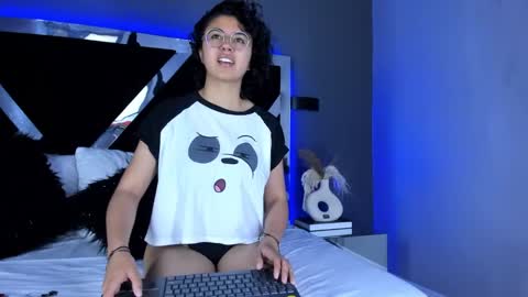 Emily online show from January 2025 04:04:01 PM