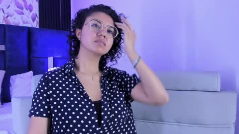 Emily online show from January 2025 01:32:02 PM