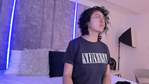 Emily online show from January 2025 02:28:01 PM