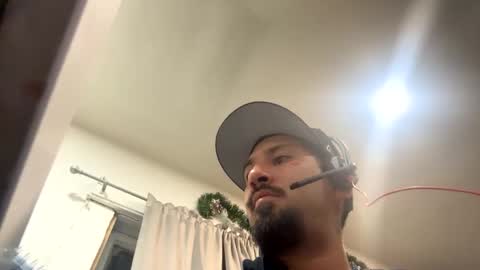 Snapshot of amature59 chatting on January 2025 04:38:02 AM Jamesy online show from January 2025 04:38:02 AM