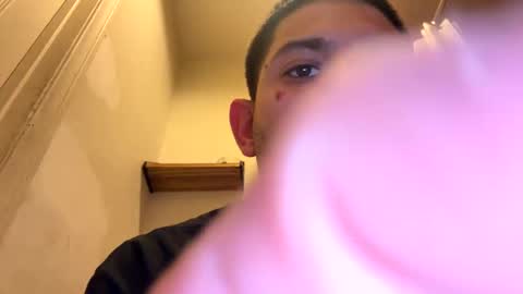 Snapshot of amature59 chatting on February 2025 02:33:01 AM Jamesy online show from February 2025 02:33:01 AM