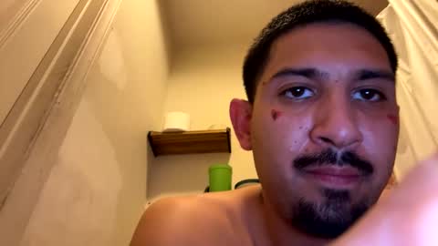 Snapshot of amature59 chatting on February 2025 02:04:02 AM Jamesy online show from February 2025 02:04:02 AM