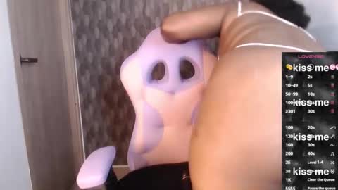 amayaetthan101cm iam MELANIpls say hello I like to chat with you. online show from January 2025 11:10:02 AM