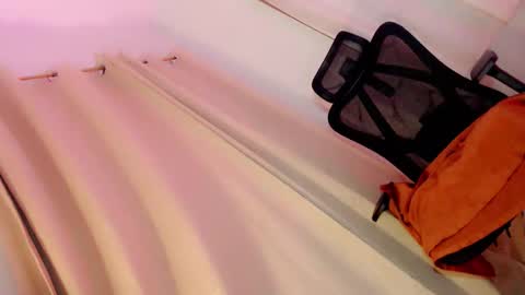 Snapshot of amayafucks1 chatting on November 2025 09:13:02 PM Amaya online show from November 2025 09:13:02 PM