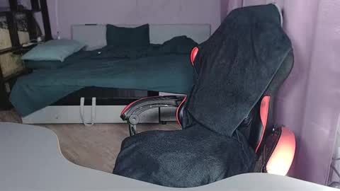 Malina online show from March 2026 08:27:02 PM