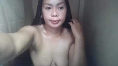 Snapshot of amazingass4u chatting on May 2026 10:51:01 PM SizzlingAss4u online show from May 2026 10:51:01 PM