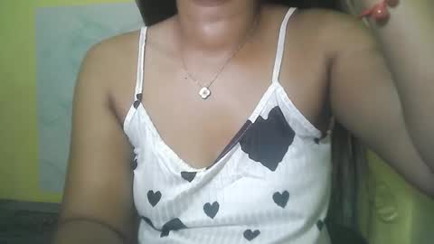 Snapshot of amazingass4u chatting on June 2026 10:22:02 PM SizzlingAss4u online show from June 2026 10:22:02 PM
