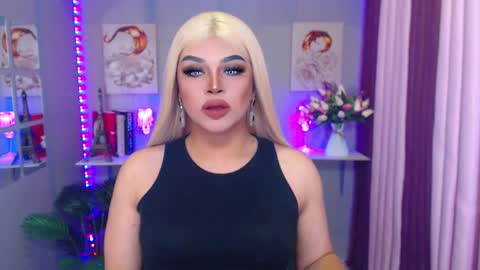 Snapshot of amazingfatcock_ts chatting on January 2025 11:21:02 AM MISS JAZMINE QUEEN OF HELLFIRE online show from January 2025 11:21:02 AM