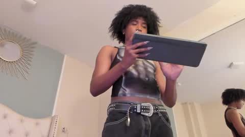 Snapshot of ambar_colling chatting on February 2025 07:31:02 PM Ambar Colling online show from February 2025 07:31:02 PM