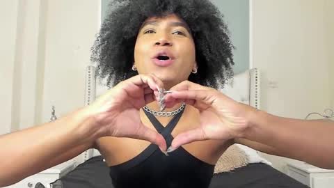 Snapshot of ambar_colling chatting on February 2025 02:48:02 PM Ambar Colling online show from February 2025 02:48:02 PM