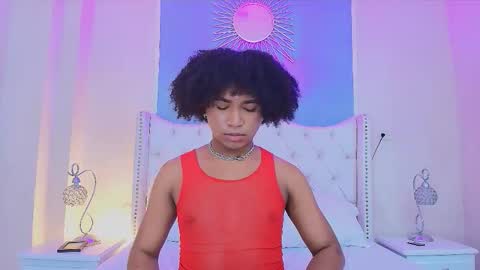 Ambar Colling online show from October 2025 06:01:01 PM