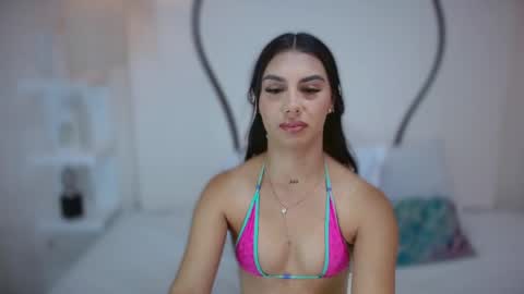 Ambar Collins online show from April 2026 04:30:02 PM