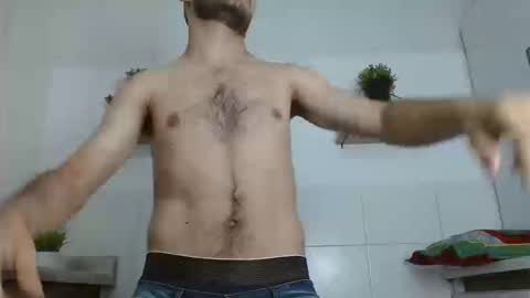 Snapshot of ambar_mds chatting on September 2025 01:44:02 PM Sebas online show from September 2025 01:44:02 PM