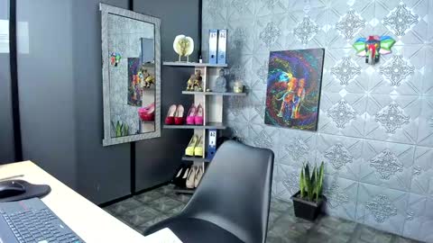 ambar rose2  online show from December 2024 10:38:02 AM