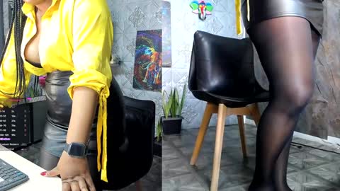 ambar rose2  online show from December 2024 10:12:02 AM