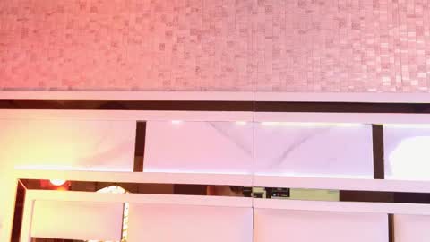 Julieta  online show from October 2025 11:39:02 AM