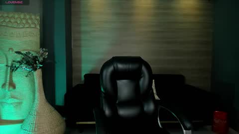 Ambar  online show from October 2025 11:23:02 AM