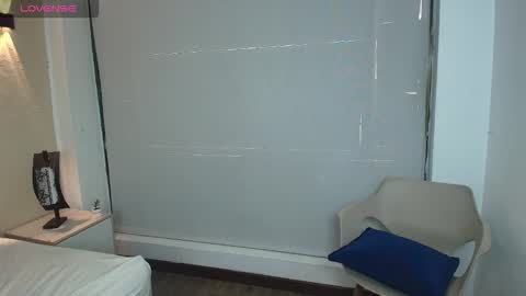 Ambar Ross online show from September 2025 07:19:02 PM