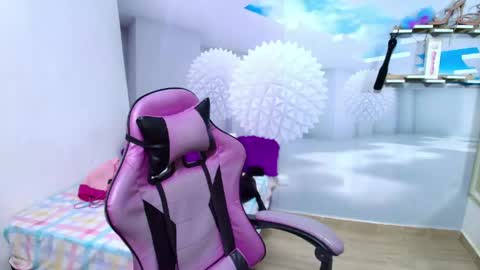 ambel_rose online show from May 2026 01:44:02 AM