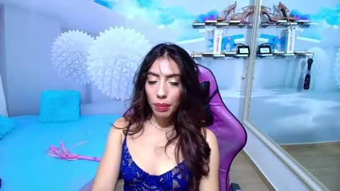 ambel_rose online show from May 2026 03:34:01 AM