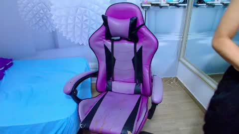 ambel_rose online show from May 2026 02:06:02 AM