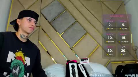 Amber  online show from October 2025 04:08:01 PM