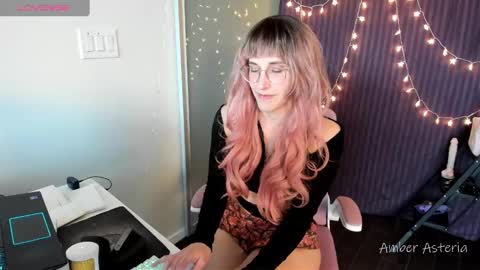 Snapshot of amber_asteria chatting on January 2025 07:28:01 PM Amber Asteria online show from January 2025 07:28:01 PM