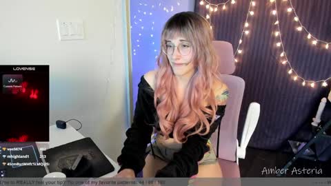 Snapshot of amber_asteria chatting on January 2025 12:14:02 AM Amber Asteria online show from January 2025 12:14:02 AM