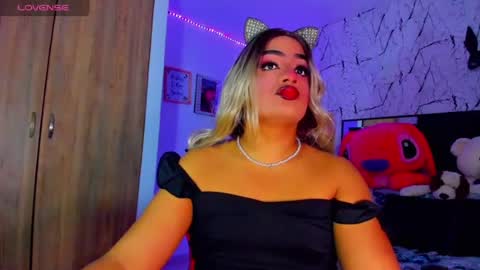 Amber sofia  pitter online show from August 2026 08:38:02 AM