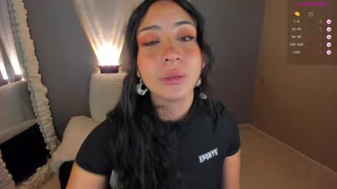 Snapshot of amber_curly chatting on December 2024 05:01:01 PM amber_curly online show from December 2024 05:01:01 PM