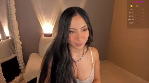 Snapshot of amber_curly chatting on December 2024 08:16:01 PM amber_curly online show from December 2024 08:16:01 PM