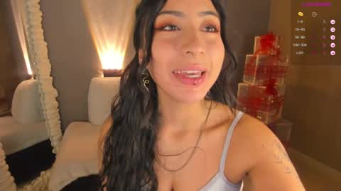 Snapshot of amber_curly chatting on January 2025 06:02:02 PM amber_curly online show from January 2025 06:02:02 PM