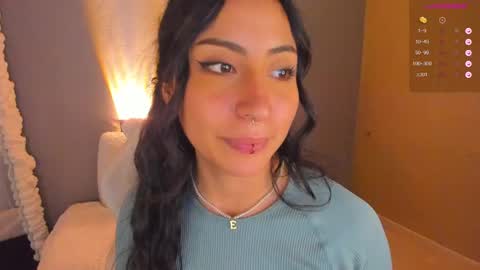 Snapshot of amber_curly chatting on January 2025 07:29:02 PM amber_curly online show from January 2025 07:29:02 PM