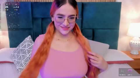 Snapshot of amber_kiss_ chatting on October 2025 06:36:01 PM Emily online show from October 2025 06:36:01 PM