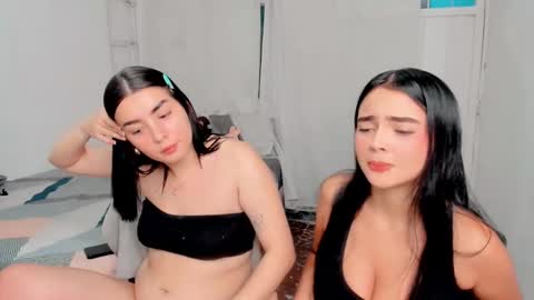 Snapshot of amber_landy1 chatting on February 2025 12:51:01 AM amber online show from February 2025 12:51:01 AM