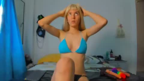 amber_luz_hot online show from August 2026 08:00:02 PM