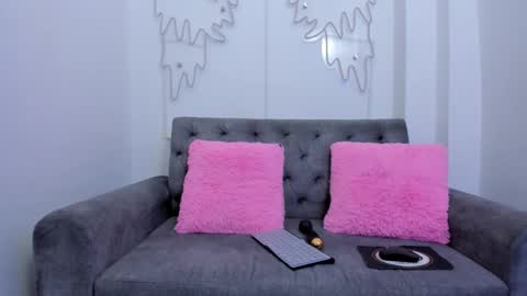 Snapshot of amber_martinezz chatting on February 2025 12:13:01 PM ammber online show from February 2025 12:13:01 PM