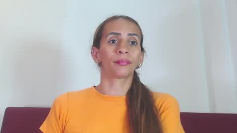 Amber Moore online show from May 2026 04:48:01 PM