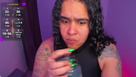 Snapshot of amber_smith20 chatting on September 2025 01:09:02 AM find me here --- online show from September 2025 01:09:02 AM