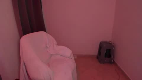 Snapshot of amber_smith20 chatting on November 2025 11:05:01 PM find me here --- online show from November 2025 11:05:01 PM