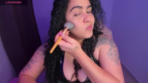 Snapshot of amber_smith20 chatting on January 2026 11:19:02 PM find me here --- online show from January 2026 11:19:02 PM