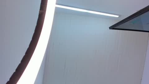 amber online show from September 2025 03:33:02 AM