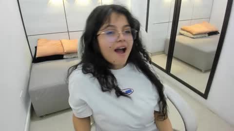 amber online show from October 2025 03:34:01 AM