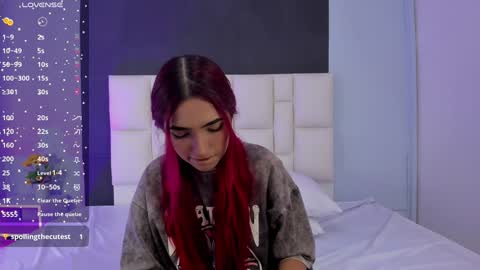 Amber Baker  online show from January 2025 08:00:01 PM