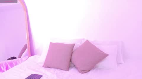 Amber Collins online show from November 2025 11:25:01 AM